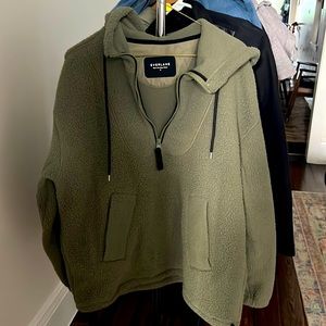 Everlane Oversized Fleece Size M